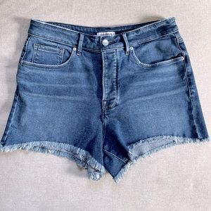 Good American Bombshell Shorts in Blue462